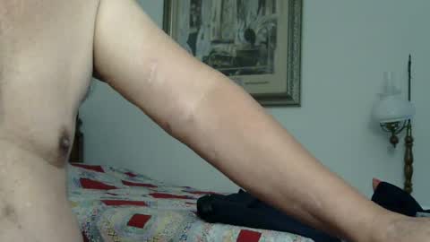 tomxxx15275 online show from July 28, 2026, 7:26 pm
