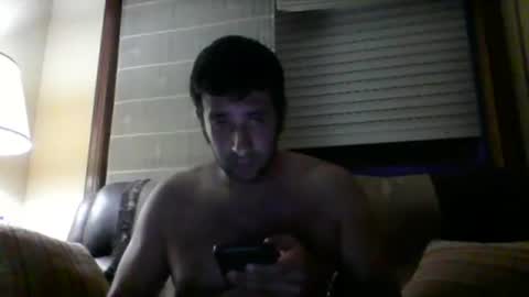Snapshot of toni640128 chatting on April 8, 2026, 12:32 am toni640128 online show from April 8, 2026, 12:32 am