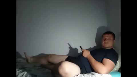 Snapshot of tonny54880 chatting on September 17, 2025, 7:04 pm tonny54880 online show from September 17, 2025, 7:04 pm