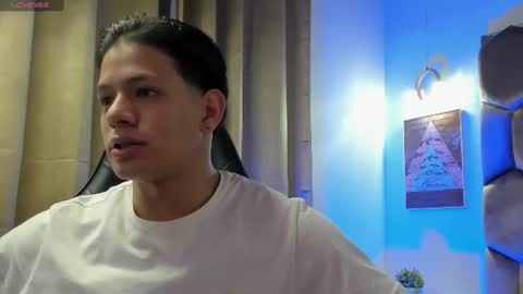 tony_petrov online show from July 17, 2026, 5:36 am