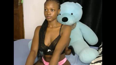 Snapshot of tonya_tash7 chatting on February 3, 2025, 11:53 am tonya tash7 online show from February 3, 2025, 11:53 am