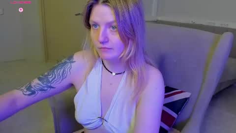 Tonya online show from July 8, 2026, 1:32 am