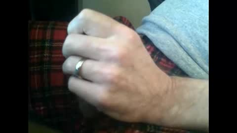 Tony online show from November 14, 2025, 3:33 pm