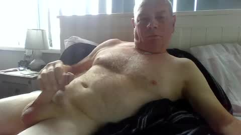 Snapshot of tonygib1962 chatting on July 9, 2026, 8:29 am tonygib1962 online show from July 9, 2026, 8:29 am