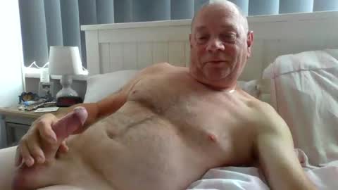 Snapshot of tonygib1962 chatting on August 2, 2026, 9:19 am tonygib1962 online show from August 2, 2026, 9:19 am