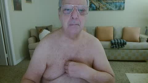 Snapshot of tonysview12000 chatting on February 8, 2026, 8:23 pm tonysview12000 online show from February 8, 2026, 8:23 pm