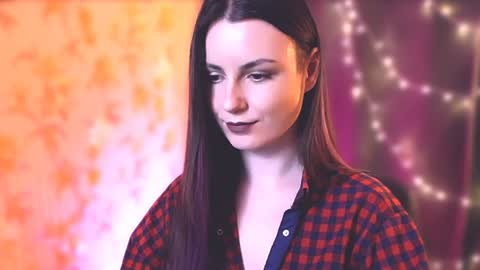 Elizabeth online show from January 2, 2025, 10:11 pm