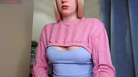 Hey hey Im Megan Pvt open. Im very glad to see you here online show from March 8, 2025, 3:06 am