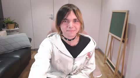 too_silly_ online show from May 12, 2026, 6:10 am