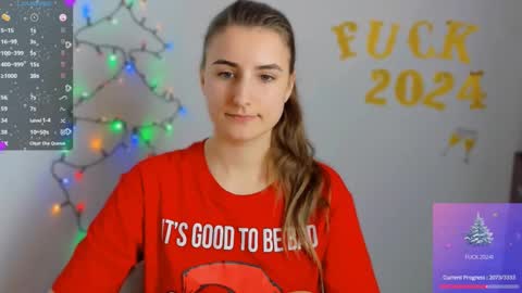 Snapshot of tooboringgirl chatting on December 8, 2024, 6:17 pm Alisson online show from December 8, 2024, 6:17 pm