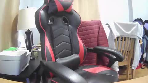 Snapshot of tooprettyfourprison chatting on March 8, 2025, 9:18 pm tooprettyfourprison online show from March 8, 2025, 9:18 pm