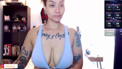 Snapshot of toothyy chatting on February 25, 2025, 2:44 pm toothyy online show from February 25, 2025, 2:44 pm