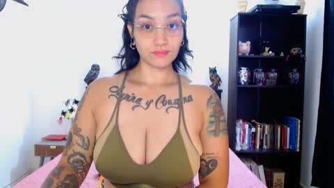 Snapshot of toothyy chatting on March 10, 2025, 8:23 pm toothyy online show from March 10, 2025, 8:23 pm