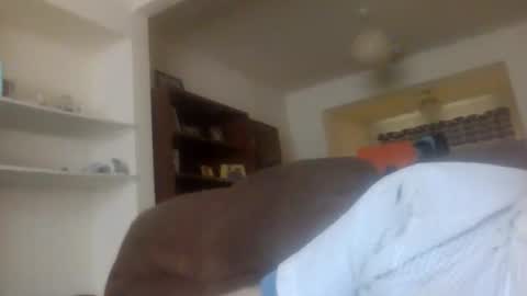 topfoxs30 online show from April 1, 2026, 3:53 pm