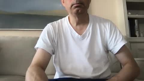 topspin69 online show from September 27, 2025, 2:22 pm