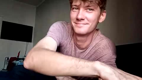 Snapshot of toptiptakestip chatting on October 3, 2025, 12:18 am toptiptakestip online show from October 3, 2025, 12:18 am