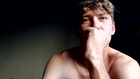 Snapshot of toptiptakestip chatting on October 4, 2025, 12:30 am toptiptakestip online show from October 4, 2025, 12:30 am