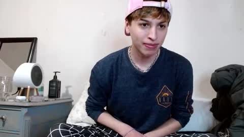 TopZaddy online show from February 25, 2026, 4:00 am