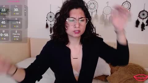 tori_just online show from January 5, 2026, 7:17 pm