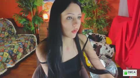 Snapshot of tori_wow chatting on May 7, 2026, 8:47 pm Tori online show from May 7, 2026, 8:47 pm