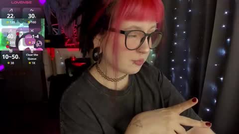 Snapshot of toriayun0 chatting on March 8, 2026, 8:34 pm your personal gothic girl check it online show from March 8, 2026, 8:34 pm