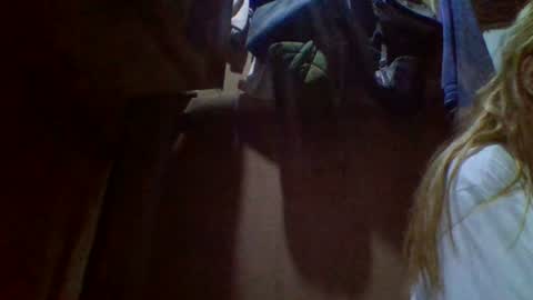 torn_alexis online show from June 19, 2026, 12:20 pm
