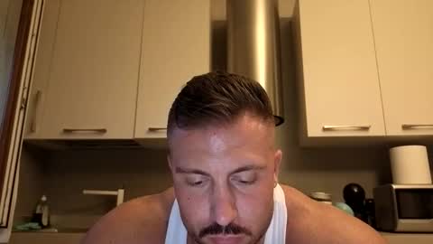 Snapshot of toro_arrapato chatting on May 22, 2026, 6:57 pm toro_arrapato online show from May 22, 2026, 6:57 pm