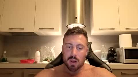 Snapshot of toro_arrapato chatting on May 28, 2026, 2:20 am toro_arrapato online show from May 28, 2026, 2:20 am