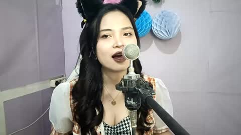 Snapshot of toshikoseaforth chatting on May 23, 2026, 9:13 am Emma online show from May 23, 2026, 9:13 am