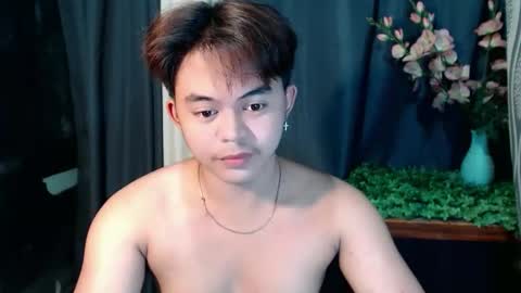Snapshot of toshirokunn chatting on April 28, 2026, 5:01 am Toshiro online show from April 28, 2026, 5:01 am