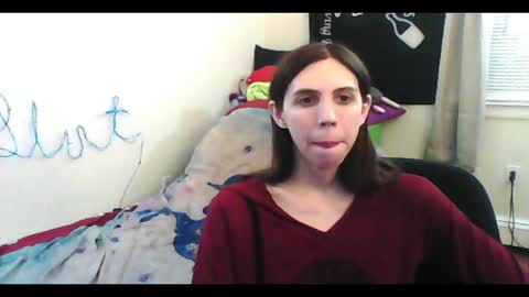 Snapshot of totalfuckingadorable chatting on February 2, 2026, 4:22 am Luna online show from February 2, 2026, 4:22 am