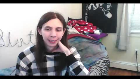 Snapshot of totalfuckingadorable chatting on February 15, 2026, 4:31 am Luna online show from February 15, 2026, 4:31 am