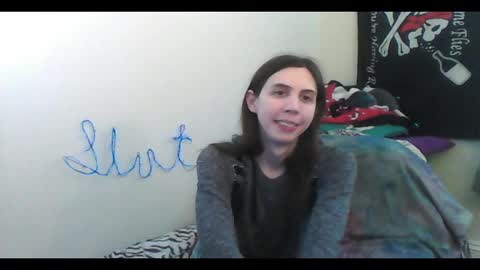 Snapshot of totalfuckingadorable chatting on February 18, 2026, 2:51 am Luna online show from February 18, 2026, 2:51 am