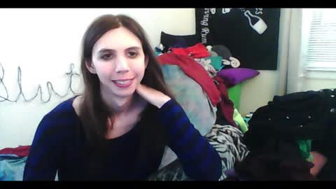 Snapshot of totalfuckingadorable chatting on February 28, 2026, 8:04 am Luna online show from February 28, 2026, 8:04 am