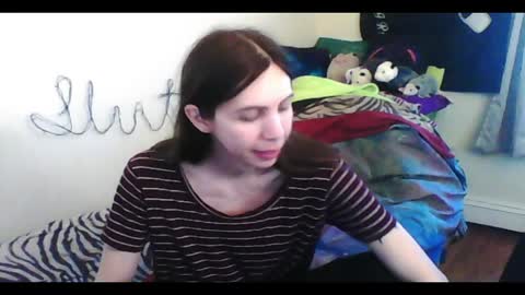 Luna online show from May 12, 2026, 8:39 pm