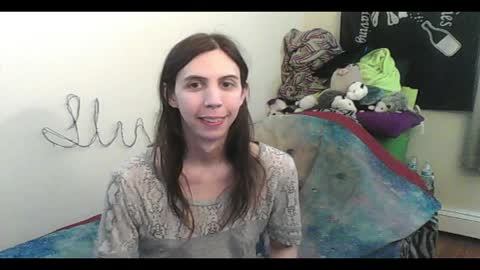 Luna online show from May 22, 2026, 1:24 am