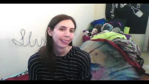 Luna online show from June 1, 2026, 1:51 am