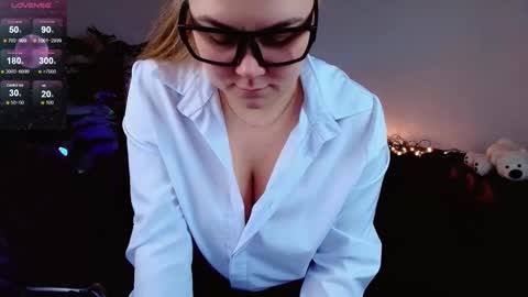   online show from December 4, 2024, 11:19 am