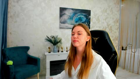Snapshot of touch_the_heart chatting on May 27, 2026, 3:47 am Touch The Heart online show from May 27, 2026, 3:47 am