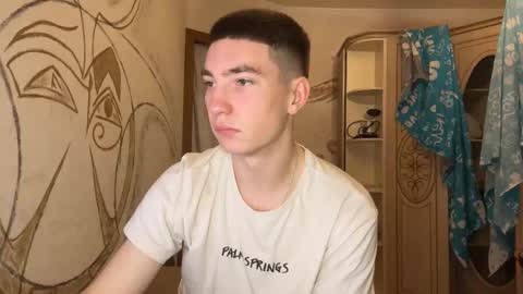 Snapshot of touchx_ chatting on November 15, 2025, 7:10 pm Max online show from November 15, 2025, 7:10 pm