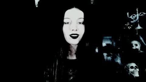 toxicdomme online show from July 8, 2026, 5:28 pm
