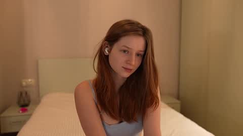 Bella online show from September 23, 2025, 6:00 pm