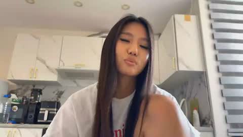 Dina online show from July 28, 2026, 10:43 am