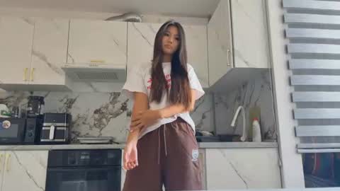 Dina online show from July 28, 2026, 11:17 am