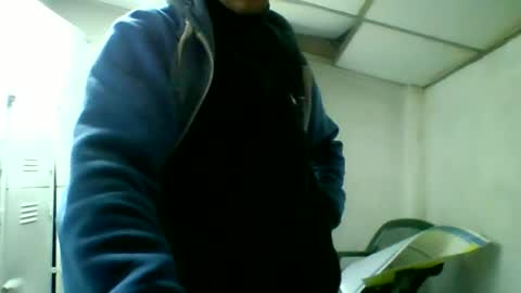 Snapshot of toyboysquirt chatting on June 21, 2026, 7:33 am toyboysquirt online show from June 21, 2026, 7:33 am