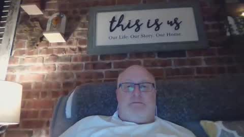 Snapshot of toyota1969 chatting on November 16, 2025, 11:10 pm toyota1969 online show from November 16, 2025, 11:10 pm