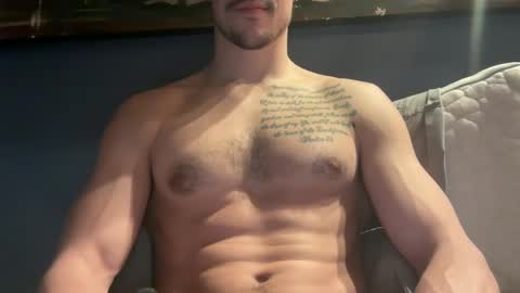 Snapshot of trackstar333 chatting on February 15, 2025, 12:48 am trackstar333 online show from February 15, 2025, 12:48 am