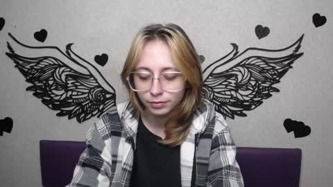 Snapshot of tracyleebb chatting on November 20, 2025, 1:11 pm TracyLeeBB online show from November 20, 2025, 1:11 pm