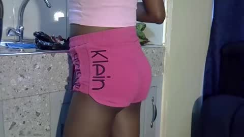 Flavia online show from January 8, 2026, 12:18 pm