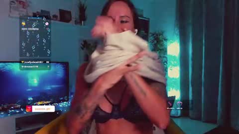 Snapshot of trafka_murafka chatting on July 22, 2026, 8:22 pm Hey my name is Kiri Kiri online show from July 22, 2026, 8:22 pm